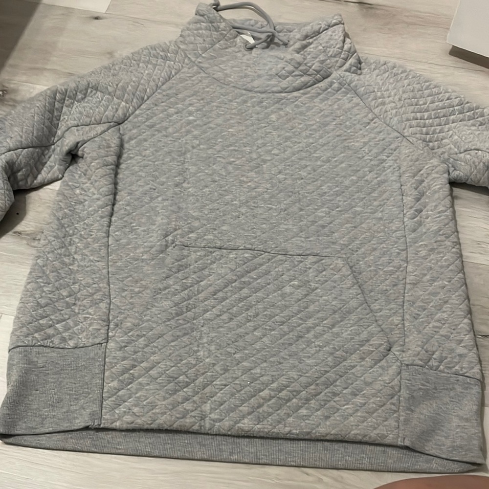 don’t wear at all no more. only wore it like 3 times but it was a long time ago.